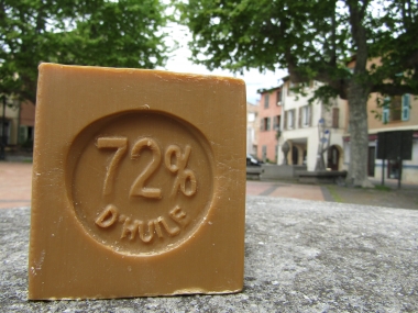 SAVON DE MARSEILLE A L'HUILE D'ARGAN : Savons de Marseille